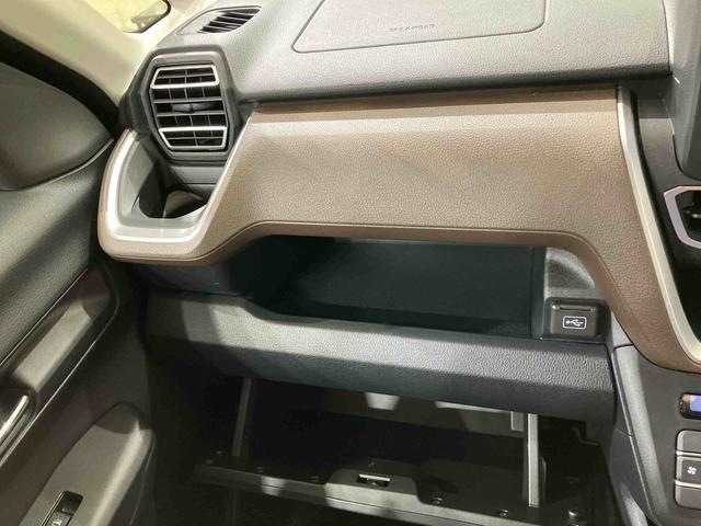 ムーヴ ＲＳ　４ＷＤ　アルミホイール　ターボ　アイドリングストップ　オートマチックハイビーム　衝突防止システム　ＬＥＤヘッドランプ　レーンアシスト　スマートキー　記録簿　ワンオーナー　エアバッグ　エアコン（11枚目）