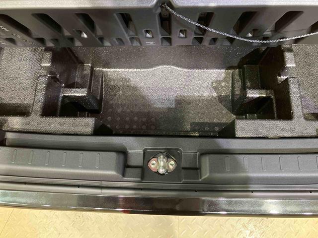 ムーヴ ＲＳ　４ＷＤ　アルミホイール　ターボ　アイドリングストップ　オートマチックハイビーム　衝突防止システム　ＬＥＤヘッドランプ　レーンアシスト　スマートキー　記録簿　ワンオーナー　エアバッグ　エアコン（17枚目）