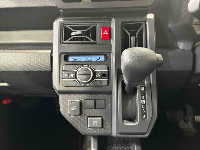 タフト Ｘ　４ＷＤ　アイドリングストップ　オートマチックハイビーム　衝突防止システム　ＬＥＤヘッドランプ　レーンアシスト　スマートキー　記録簿　ワンオーナー　エアバッグ　エアコン　パワーステアリング（10枚目）