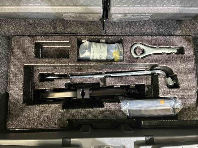 タフト Ｘ　４ＷＤ　アイドリングストップ　オートマチックハイビーム　衝突防止システム　ＬＥＤヘッドランプ　レーンアシスト　スマートキー　記録簿　ワンオーナー　エアバッグ　エアコン　パワーステアリング（17枚目）