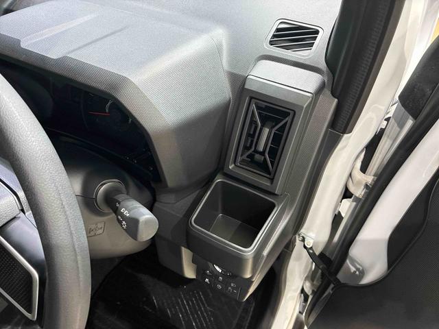 タフト Ｘ　４ＷＤ　アイドリングストップ　オートマチックハイビーム　衝突防止システム　ＬＥＤヘッドランプ　レーンアシスト　スマートキー　記録簿　ワンオーナー　エアバッグ　エアコン　パワーステアリング（24枚目）