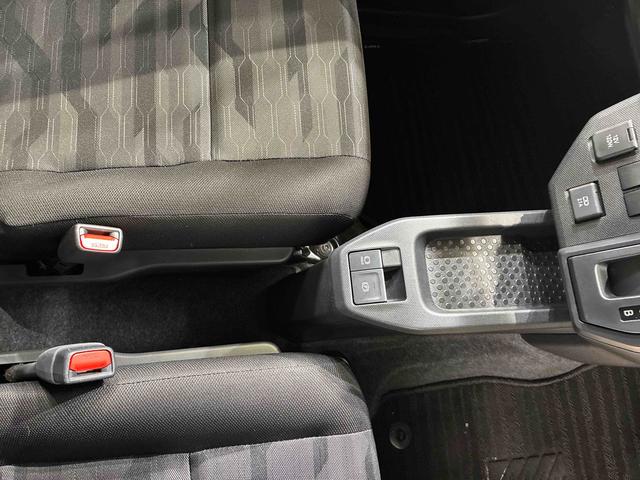 タフト Ｘ　４ＷＤ　アイドリングストップ　オートマチックハイビーム　衝突防止システム　ＬＥＤヘッドランプ　レーンアシスト　スマートキー　記録簿　ワンオーナー　エアバッグ　エアコン　パワーステアリング（30枚目）