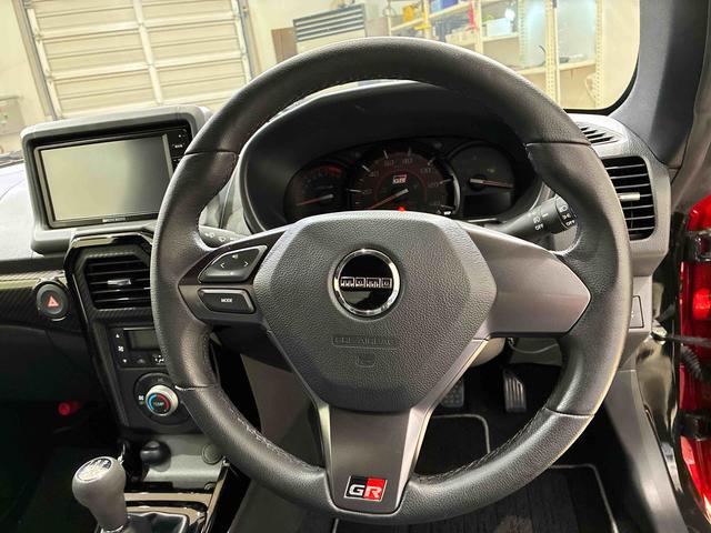 コペン ＧＲ　スポーツ　アルミホイール　ターボ　ＬＥＤヘッドランプ　スマートキー　記録簿　ワンオーナー　エアバッグ　エアコン　パワーステアリング　パワーウィンドウ　ＡＢＳ（25枚目）