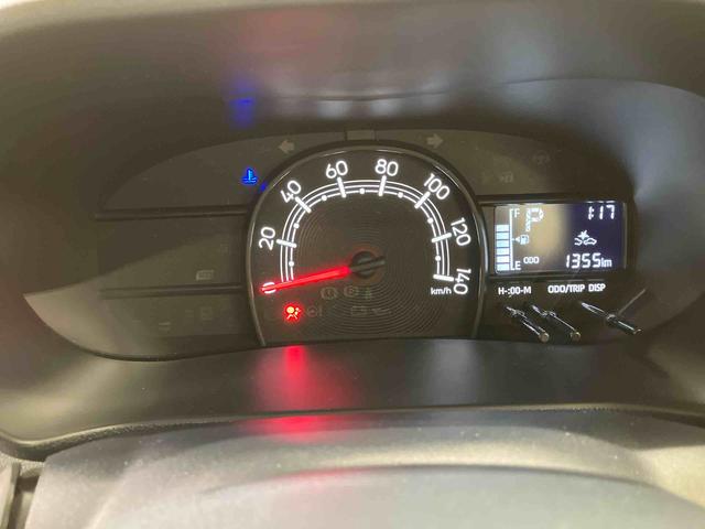 ムーヴキャンバス ストライプスＸ　４ＷＤ　アイドリングストップ　オートマチックハイビーム　衝突防止システム　レーンアシスト　スマートキー　記録簿　ワンオーナー　エアバッグ　エアコン　パワーステアリング　パワーウィンドウ　ＣＤ　ＡＢＳ（8枚目）