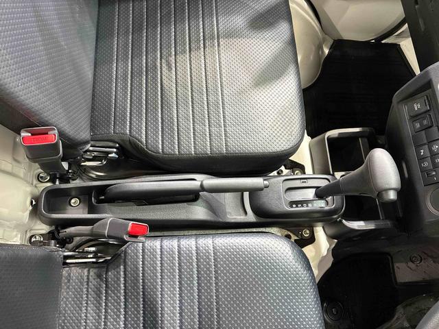 ハイゼットトラック スタンダード　４ＷＤ　アイドリングストップ　オートマチックハイビーム　衝突防止システム　レーンアシスト　記録簿　ワンオーナー　エアコン　パワーステアリング　エアバッグ　ＡＢＳ（30枚目）