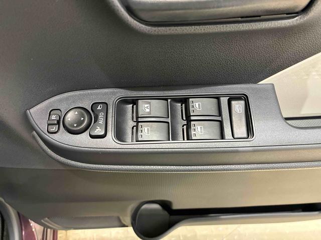 タント Ｘ　４ＷＤ　シートヒーター　アイドリングストップ　オートマチックハイビーム　衝突防止システム　ＬＥＤヘッドランプ　レーンアシスト　スマートキー　記録簿　ワンオーナー　エアバッグ　エアコン　パワーウィンドウ（6枚目）