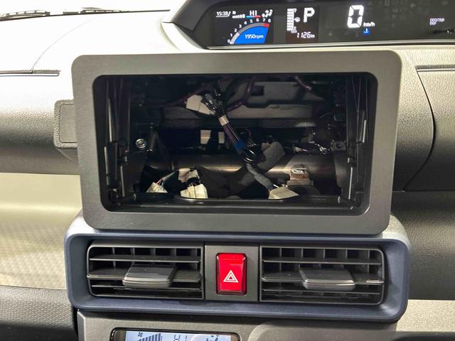 タント Ｘ　４ＷＤ　シートヒーター　アイドリングストップ　オートマチックハイビーム　衝突防止システム　ＬＥＤヘッドランプ　レーンアシスト　スマートキー　記録簿　ワンオーナー　エアバッグ　エアコン　パワーウィンドウ（9枚目）