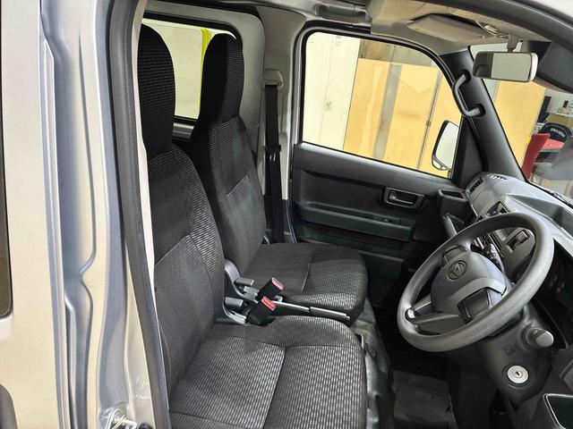 ハイゼットカーゴ ＤＸ（3枚目）