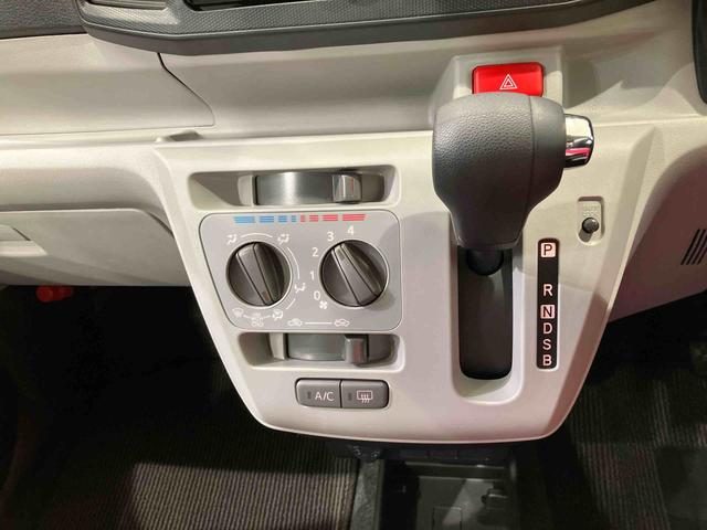 �[�ԑO�ɂ̓v���̃��J�j�b�N���A�e���̓_�����s���܂��B�f�B�[���[�ɂ����o���Ȃ��i���A�����ăT�[�r�X�ł����Ɩ������Ă���������Ǝv���܂��I