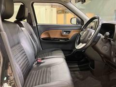 毎週火曜日は定休日ですが、その他にも定休日がありますので、ご来店前に一度ご連絡いただけるとスムーズにお車をご覧いただけます！ 3