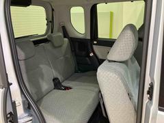 ���֡���ż֡������ӥ�������η�Ź�ޤǤ�����ż֤Ϥ�����󡢥����ϥĤο��֤����䤷�Ƥ���ޤ��Τ�������٤���Ź�������� 4