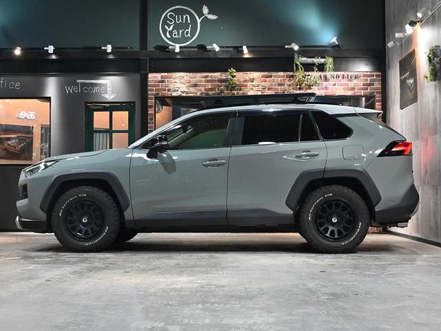 ＲＡＶ４ アドベンチャー　ＢＦグッドリッジタイヤ　デルタフォース１７インチアルミ　社外グリル　ライノラック　フラットラック　ディスプレィオーディオ（8枚目）