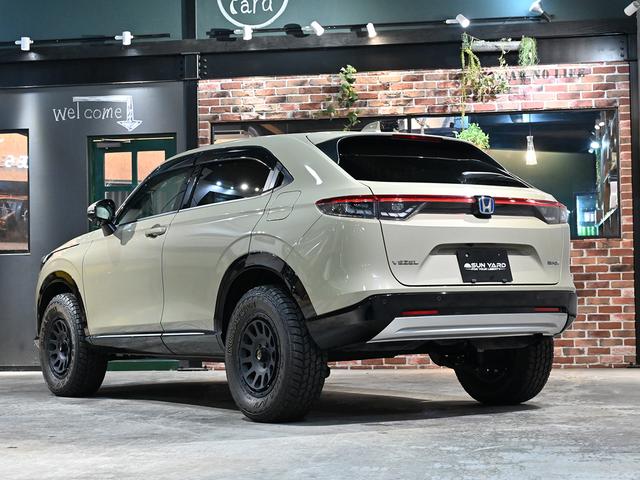 ヴェゼル e:HEV Z ACCイージーアップ デルタフォース16インチ ATタイヤ 9インチ純正ナビ ホンダセンシング 置くだけ充電 パワーバックドア Bモニター シートヒーター(17枚目)