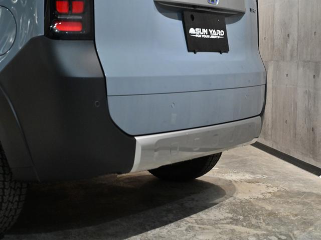 フリード ｅ：ＨＥＶクロスター　ＡＣＣイージーアップ　モンスタタイヤ　アウトドアスタイル　両側パワースライドドア　ルーフレール　スマートキー　クルーズコントロール（25枚目）