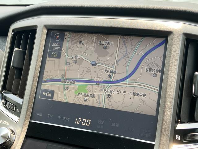 クラウン ロイヤルサルーン　純正ナビＴＶ／内装ブラック／セーフティセンス／ＢＬＩＴＺ車高調（純正有）／Ｂカメラ／１７インチ純正アルミ／Ｂｌｕｅｔｏｏｔｈ／スマートキー／パワーシート／ＥＴＣ／車両取説・スペアキー有（28枚目）