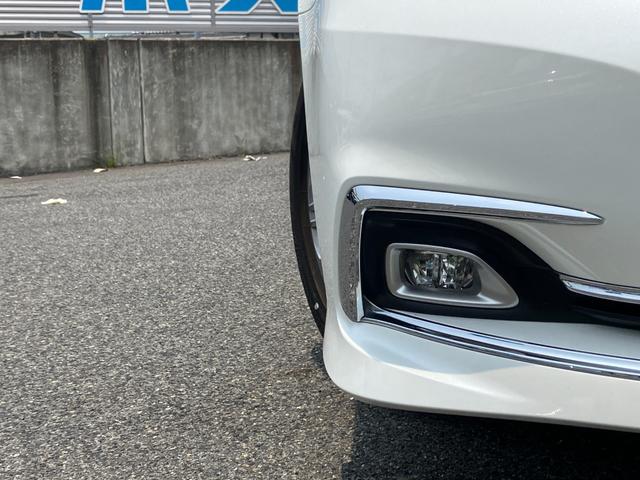 クラウン ロイヤルサルーン　純正ナビＴＶ／内装ブラック／セーフティセンス／ＢＬＩＴＺ車高調（純正有）／Ｂカメラ／１７インチ純正アルミ／Ｂｌｕｅｔｏｏｔｈ／スマートキー／パワーシート／ＥＴＣ／車両取説・スペアキー有（48枚目）