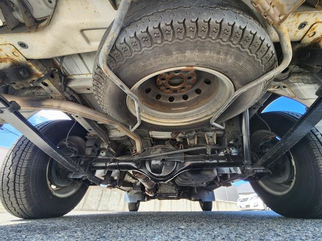 ボンゴバン ＧＬ　１オーナー車／定員３（６）人／タイミングベルト交換済み／最大積載量７５０ｋｇ／１年車検／両側スライドドア／ハイルーフ／ＰＷ付き／Ｄ席エアバック（26枚目）