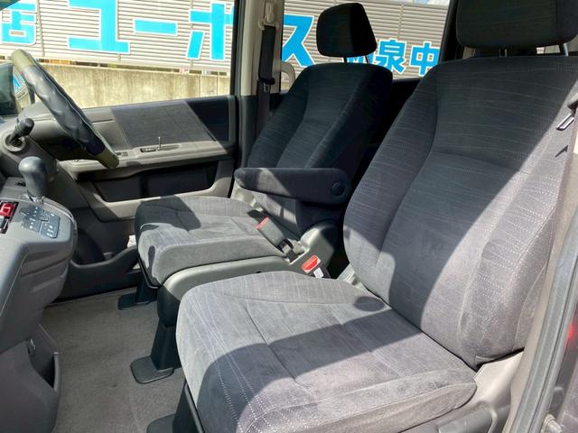ステップワゴン Ｇ　スマートスタイルエディション　ワンオーナー車　両側パワースライドドア　社外ナビ　フルセグＴＶ　バックカメラ　ＥＴＣ（18枚目）