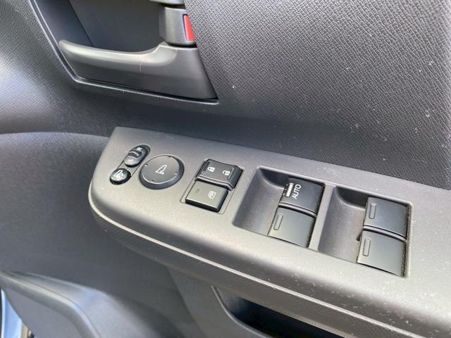 ステップワゴン Ｇ　スマートスタイルエディション　ワンオーナー車　両側パワースライドドア　社外ナビ　フルセグＴＶ　バックカメラ　ＥＴＣ（26枚目）