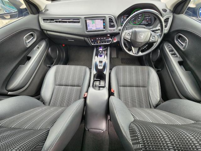 ヴェゼル ハイブリッドＺ・ホンダセンシング　純正ナビＴＶ／Ｂｌｕｅｔｏｏｔｈ／ＨＤＭＩ／Ｂカメラ／ＥＴＣ／前後ドラレコ／パドルシフト／レーンキープアシスト／Ｆ席シートヒーター／ＬＥＤヘッドライト＆フォグランプ／スマートキー＆Ｐスタート（47枚目）
