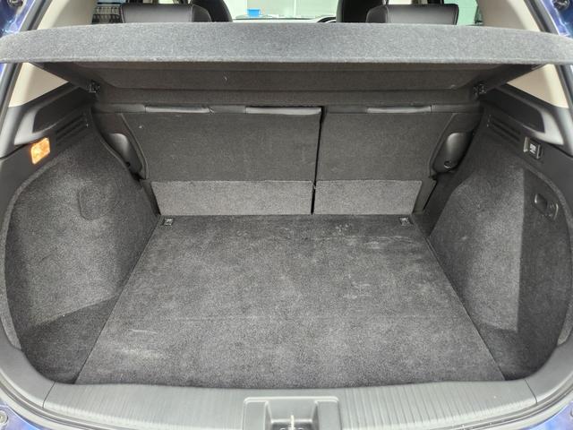 ヴェゼル ハイブリッドＺ・ホンダセンシング　純正ナビＴＶ／Ｂｌｕｅｔｏｏｔｈ／ＨＤＭＩ／Ｂカメラ／ＥＴＣ／前後ドラレコ／パドルシフト／レーンキープアシスト／Ｆ席シートヒーター／ＬＥＤヘッドライト＆フォグランプ／スマートキー＆Ｐスタート（59枚目）