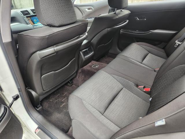 クラウン 2.5アスリート ナビパッケージ 純正ナビTV/Bluetooth/Bカメラ/ETC/ドラレコ/F席Pシート/スマートキー&Pスタート/純正18アルミ/車両取説・ナビ取説・スペアキー有(52枚目)