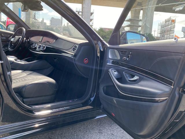 Ｓクラス Ｓ５５０ロング　サンルーフ　黒革シート　３６０°カメラ　電動リアゲート（18枚目）