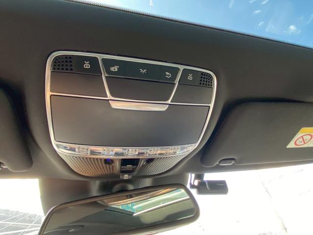 Ｓクラス Ｓ５５０ロング　サンルーフ　黒革シート　３６０°カメラ　電動リアゲート（30枚目）