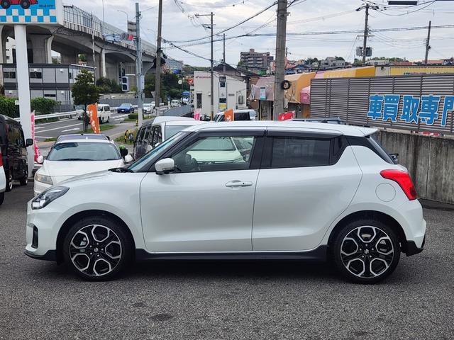 スイフトスポーツ ベースグレード 純正8インチナビTV/全方位カメラ/Bluetooth/前後ドラレコ/ETC/BSM/ブレーキサポート/シートヒーター/取説・ナビ取説・スペアキー有/禁煙車/6速MT車(5枚目)