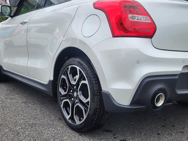 スイフトスポーツ ベースグレード 純正8インチナビTV/全方位カメラ/Bluetooth/前後ドラレコ/ETC/BSM/ブレーキサポート/シートヒーター/取説・ナビ取説・スペアキー有/禁煙車/6速MT車(6枚目)