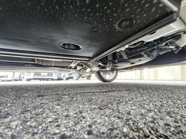 スイフトスポーツ ベースグレード 純正8インチナビTV/全方位カメラ/Bluetooth/前後ドラレコ/ETC/BSM/ブレーキサポート/シートヒーター/取説・ナビ取説・スペアキー有/禁煙車/6速MT車(25枚目)