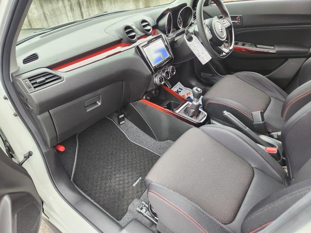 スイフトスポーツ ベースグレード 純正8インチナビTV/全方位カメラ/Bluetooth/前後ドラレコ/ETC/BSM/ブレーキサポート/シートヒーター/取説・ナビ取説・スペアキー有/禁煙車/6速MT車(51枚目)