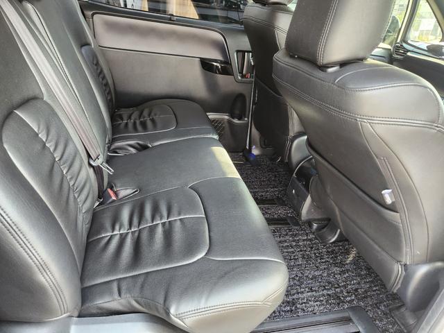 ヴォクシー ZS 煌 8人乗り/アルパイン10インチナビTV/アルパインフリップダウンモニター/Bluetooth/Bカメラ/ETC/ドラレコ/TEIN車高調/社外18アルミ/車両取説・ナビ取説・スペアキー有(52枚目)