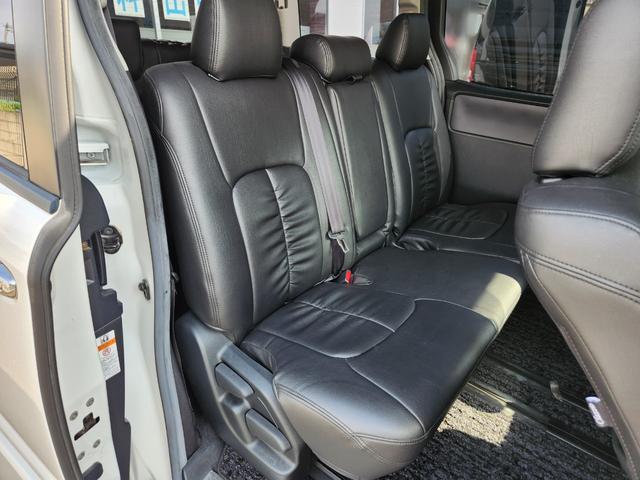 ヴォクシー ZS 煌 8人乗り/アルパイン10インチナビTV/アルパインフリップダウンモニター/Bluetooth/Bカメラ/ETC/ドラレコ/TEIN車高調/社外18アルミ/車両取説・ナビ取説・スペアキー有(53枚目)