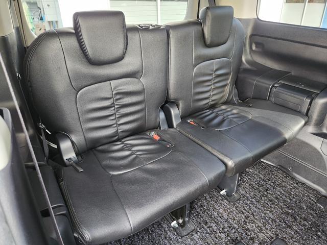 ヴォクシー ZS 煌 8人乗り/アルパイン10インチナビTV/アルパインフリップダウンモニター/Bluetooth/Bカメラ/ETC/ドラレコ/TEIN車高調/社外18アルミ/車両取説・ナビ取説・スペアキー有(57枚目)