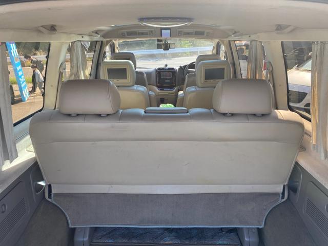 グランドハイエース リミテッド プレステージエディション 4WD/サンルーフ/本革シート/Wエアコン/左Pスライドドア/Bカメラ/前席シートヒーター/パワーシート/クルーズコントロール/ETC/ドラレコ/純正アルミ☆Tベルト交換済み☆純正ヘッドレスト付き(20枚目)