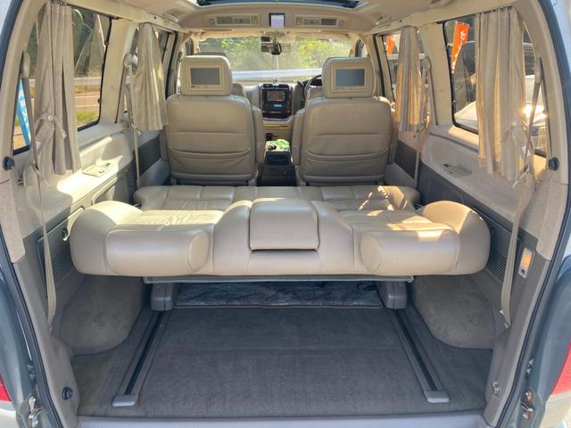 グランドハイエース リミテッド プレステージエディション 4WD/サンルーフ/本革シート/Wエアコン/左Pスライドドア/Bカメラ/前席シートヒーター/パワーシート/クルーズコントロール/ETC/ドラレコ/純正アルミ☆Tベルト交換済み☆純正ヘッドレスト付き(21枚目)