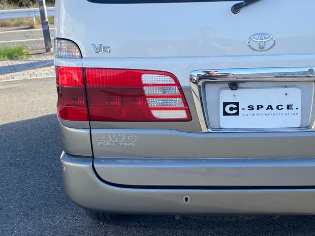 グランドハイエース リミテッド プレステージエディション 4WD/サンルーフ/本革シート/Wエアコン/左Pスライドドア/Bカメラ/前席シートヒーター/パワーシート/クルーズコントロール/ETC/ドラレコ/純正アルミ☆Tベルト交換済み☆純正ヘッドレスト付き(69枚目)