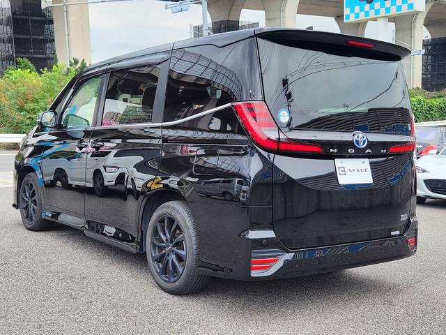 ノア ハイブリッドＳ－Ｚ　１０．５型ナビＴＶ／１４型フリップダウン／ＨＤＭＩ／Ｂｌｕｅｔｏｏｔｈ／ＣＤ・ＤＶＤ／走行中ＴＶ／Ｂカメラ／ＥＴＣ２．０／前後ドラレコ／ユニバーサルステップ／ＢＳＭ／アドバンスドドライブ／ＢＳＭ（7枚目）