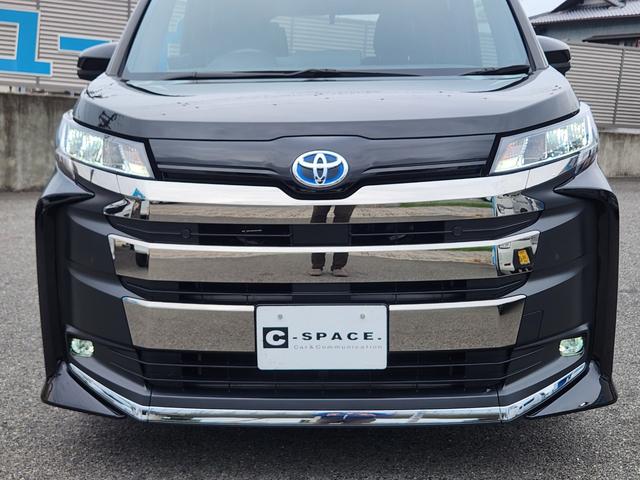 ノア ハイブリッドＳ－Ｚ　１０．５型ナビＴＶ／１４型フリップダウン／ＨＤＭＩ／Ｂｌｕｅｔｏｏｔｈ／ＣＤ・ＤＶＤ／走行中ＴＶ／Ｂカメラ／ＥＴＣ２．０／前後ドラレコ／ユニバーサルステップ／ＢＳＭ／アドバンスドドライブ／ＢＳＭ（16枚目）