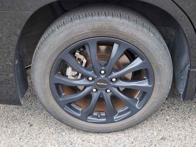 ノア ハイブリッドＳ－Ｚ　１０．５型ナビＴＶ／１４型フリップダウン／ＨＤＭＩ／Ｂｌｕｅｔｏｏｔｈ／ＣＤ・ＤＶＤ／走行中ＴＶ／Ｂカメラ／ＥＴＣ２．０／前後ドラレコ／ユニバーサルステップ／ＢＳＭ／アドバンスドドライブ／ＢＳＭ（25枚目）