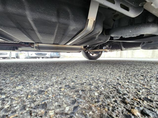 ノア ハイブリッドＳ－Ｚ　１０．５型ナビＴＶ／１４型フリップダウン／ＨＤＭＩ／Ｂｌｕｅｔｏｏｔｈ／ＣＤ・ＤＶＤ／走行中ＴＶ／Ｂカメラ／ＥＴＣ２．０／前後ドラレコ／ユニバーサルステップ／ＢＳＭ／アドバンスドドライブ／ＢＳＭ（29枚目）