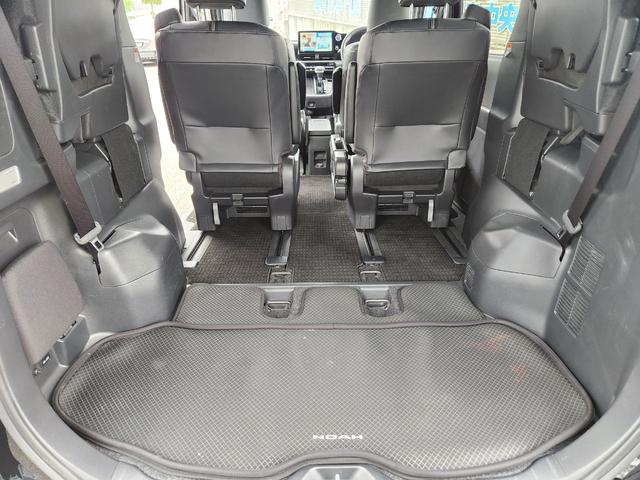 ノア ハイブリッドＳ－Ｚ　１０．５型ナビＴＶ／１４型フリップダウン／ＨＤＭＩ／Ｂｌｕｅｔｏｏｔｈ／ＣＤ・ＤＶＤ／走行中ＴＶ／Ｂカメラ／ＥＴＣ２．０／前後ドラレコ／ユニバーサルステップ／ＢＳＭ／アドバンスドドライブ／ＢＳＭ（31枚目）