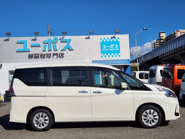 ランディ 2.0X 1オーナー/全方位カメラ/エマージェンシーブレーキ/左Pスライドドア/BSM/8人乗り/車両取説・スペアキー有(12枚目)