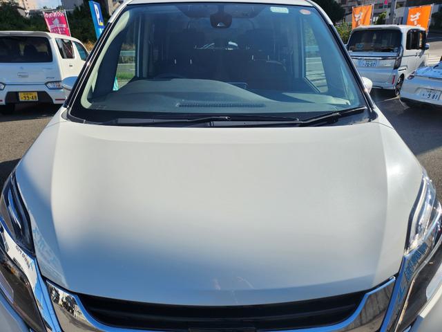 ランディ 2.0X 1オーナー/全方位カメラ/エマージェンシーブレーキ/左Pスライドドア/BSM/8人乗り/車両取説・スペアキー有(17枚目)