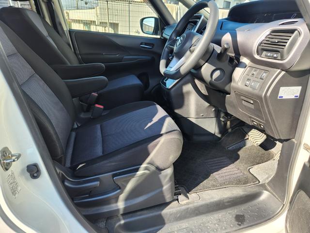 ランディ 2.0X 1オーナー/全方位カメラ/エマージェンシーブレーキ/左Pスライドドア/BSM/8人乗り/車両取説・スペアキー有(40枚目)