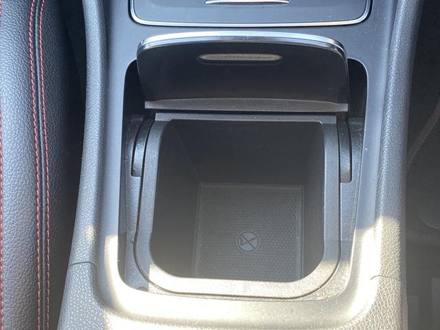 CLAクラス シューティングブレーク CLA180 シューティングブレーク AMGスタイル サンルーフ/純正ナビTV/Bluetooth/Bカメラ/ETC/ハーフレザーシート/レーダーセフティPK/BSM/レーンキープアシスト/パドルシフト/Pバックドア/取説・スペアキー有(39枚目)