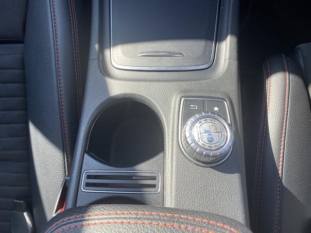 CLAクラス シューティングブレーク CLA180 シューティングブレーク AMGスタイル サンルーフ/純正ナビTV/Bluetooth/Bカメラ/ETC/ハーフレザーシート/レーダーセフティPK/BSM/レーンキープアシスト/パドルシフト/Pバックドア/取説・スペアキー有(40枚目)