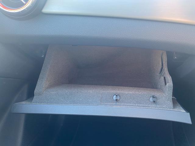 CLAクラス シューティングブレーク CLA180 シューティングブレーク AMGスタイル サンルーフ/純正ナビTV/Bluetooth/Bカメラ/ETC/ハーフレザーシート/レーダーセフティPK/BSM/レーンキープアシスト/パドルシフト/Pバックドア/取説・スペアキー有(43枚目)