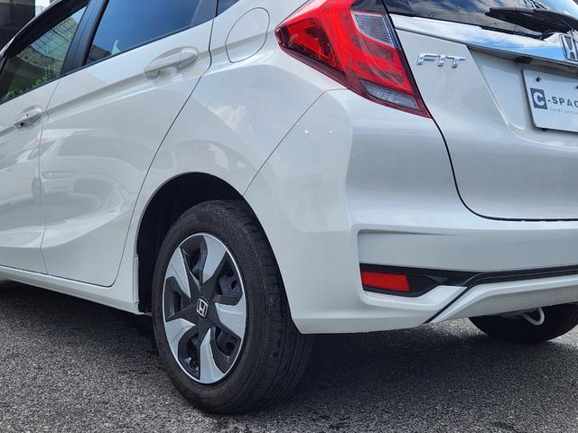 フィットハイブリッド Ｌ　ホンダセンシング　１オーナー・禁煙車／純正ナビＴＶ／Ｂｌｕｅｔｏｏｔｈ／Ｂカメラ／ＥＴＣ／コンビシート／タイヤ４本新品交換渡し／スマートキー＆Ｐスタート／車両取説・ナビ取説・スペアキー有（6枚目）